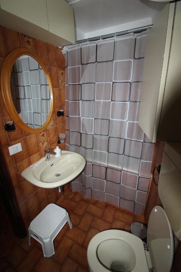 Апартаменты Casa Rina Нессо Экстерьер фото